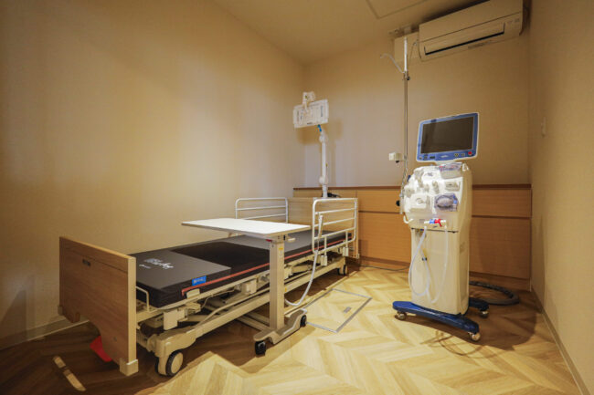 透析ベッド（完全個室）